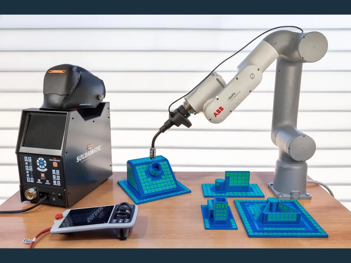 Representación del simulador de soldadura robótica de Soldamatic